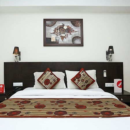 Capital O 3600 Hotel Royal Windsor Kāthgodām Kültér fotó