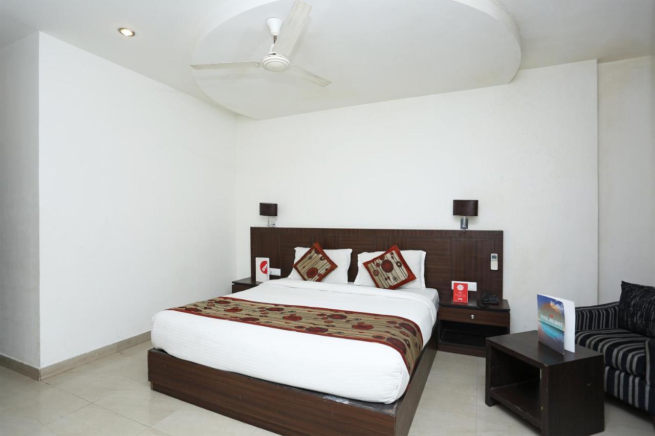 Capital O 3600 Hotel Royal Windsor Kāthgodām Kültér fotó