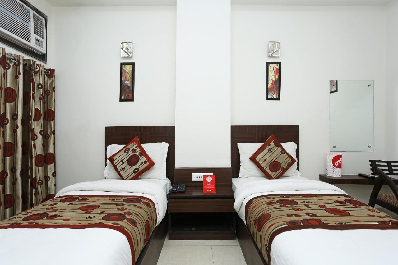 Capital O 3600 Hotel Royal Windsor Kāthgodām Kültér fotó